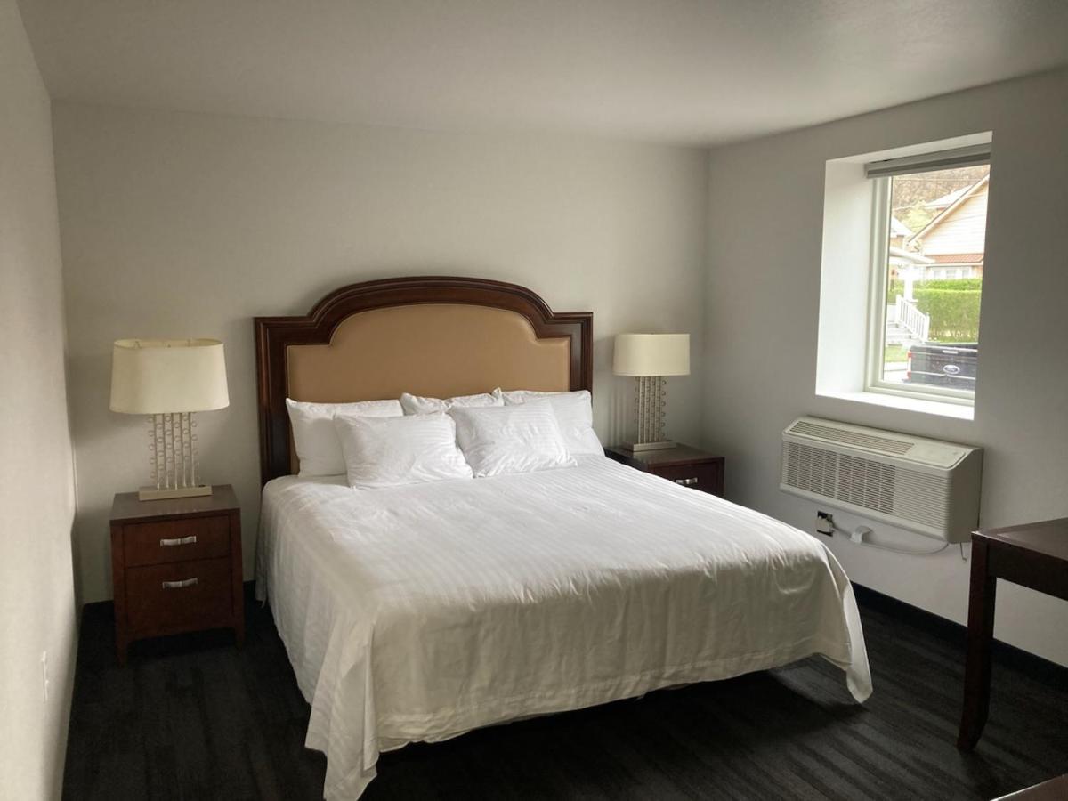 Elker Inn & Suites Ridgway Εξωτερικό φωτογραφία